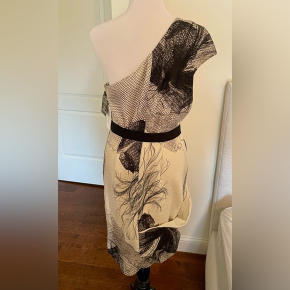 BNWT Lela Rose Silk Asymmetrical One Shoulder Cocktail Dress Size 14 - Picture 6 of 15